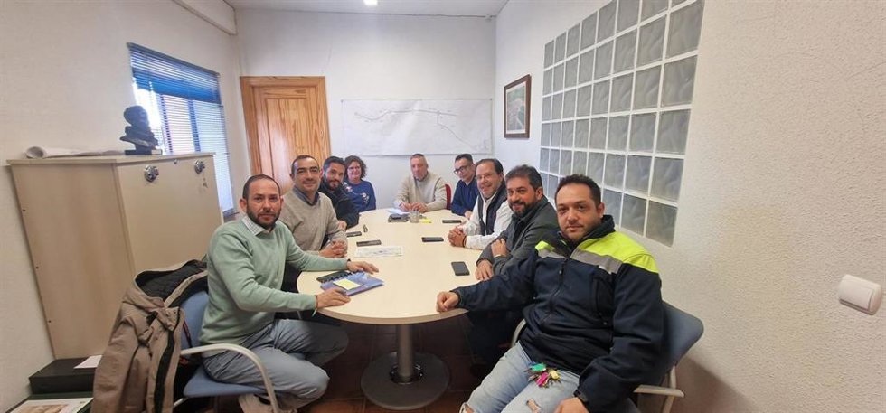 Reunión de representantes de los cinco municipios alcarreños.