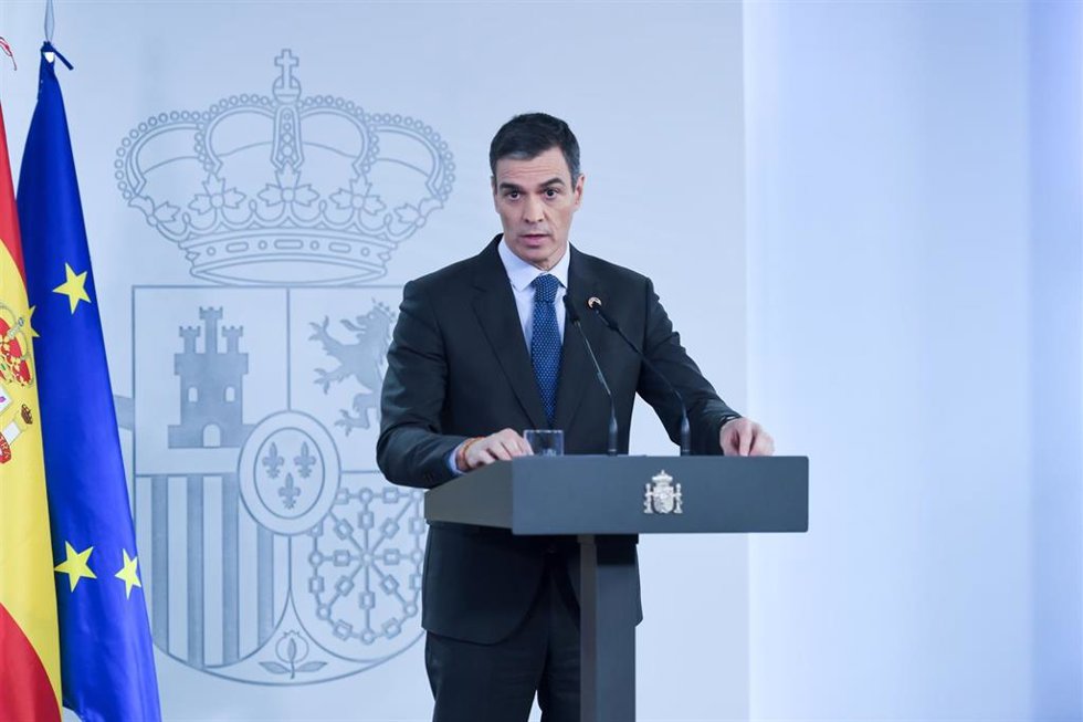 El presidente del Gobierno, Pedro Sánchez, durante una rueda de prensa tras el Consejo de Ministros, en el Complejo de la Moncloa, a 28 de enero de 2025, en Madrid (España)