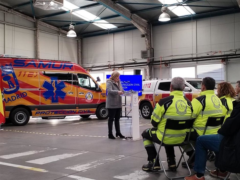 La vicealcaldesa y delegada de Seguridad y Emergencias Madrid, Inma Sanz, dando el balance de actividad de SAMUR-Protección Civil a lo largo de 2024.