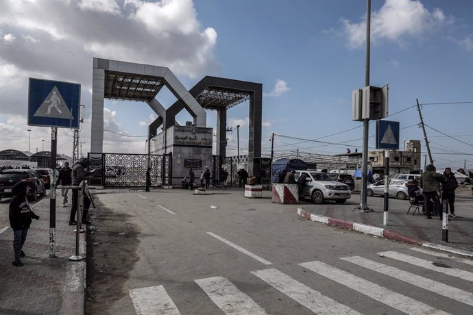 Archivo - FILED - 06 February 2024, Palestinian Territories, Rafah: A general view of the Rafah border crossing from Gaza's side. Photo: Abed Rahim Khatib/dpa