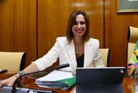 Rocío Díaz dice que el anuncio del AVE a Huelva "llega tarde" y pide a Puente "priorizar la alta velocidad a Faro"