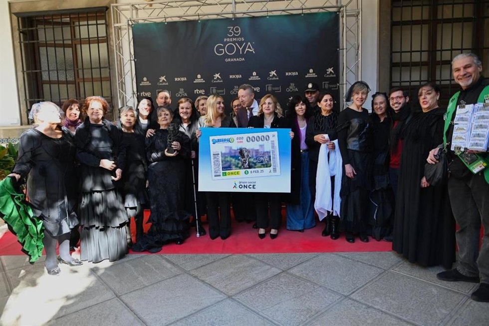 Presentación del cupón dedicado a los Goya en el Ayuntamiento de Granada