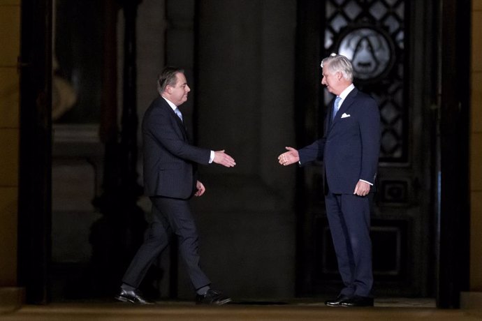 N-VA chairman Bart De Wever and King Philippe - Filip of Belgium pictured during a meeting at the Royal Palace, Friday 31 January 2025 in Brussels, to discuss the report of the formateur. The King appointed De Wever to form a government following June 9th