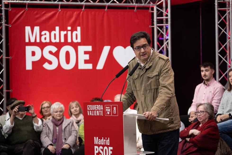 Archivo - El secretario general del PSOE de Madrid, Óscar Lopez.