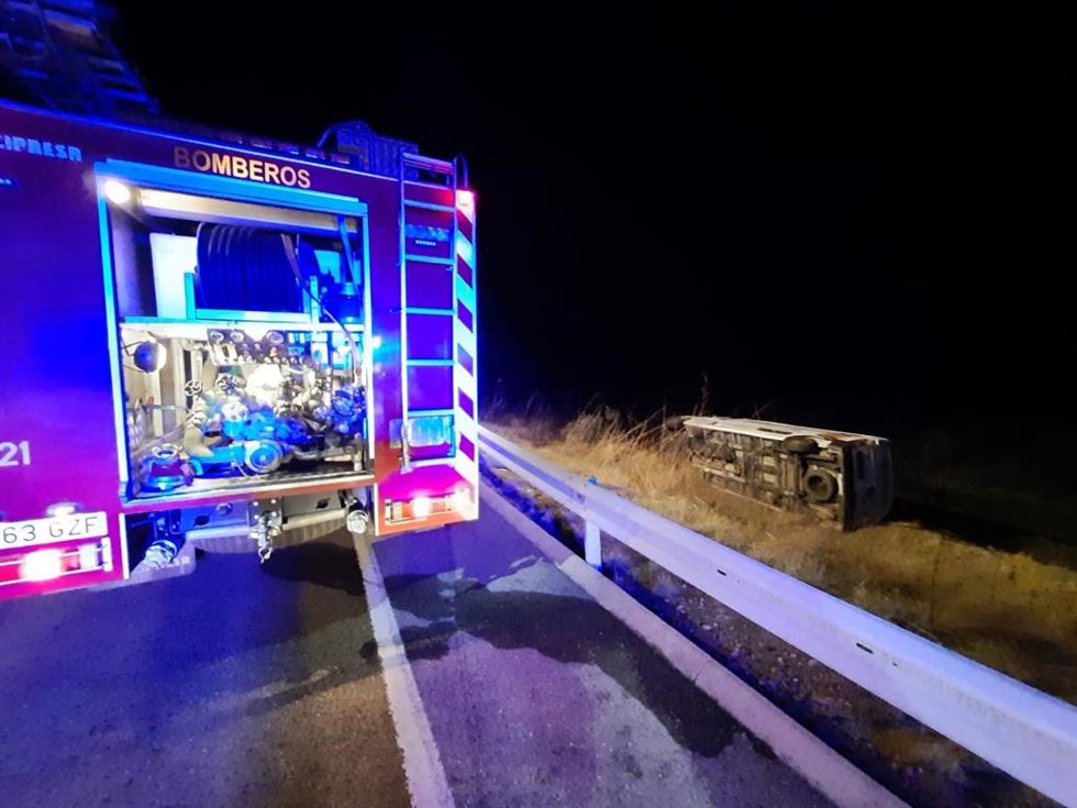 El accidente ha tenido lugar en la N-110, cerca de la localidad cacereña de Tornavacas