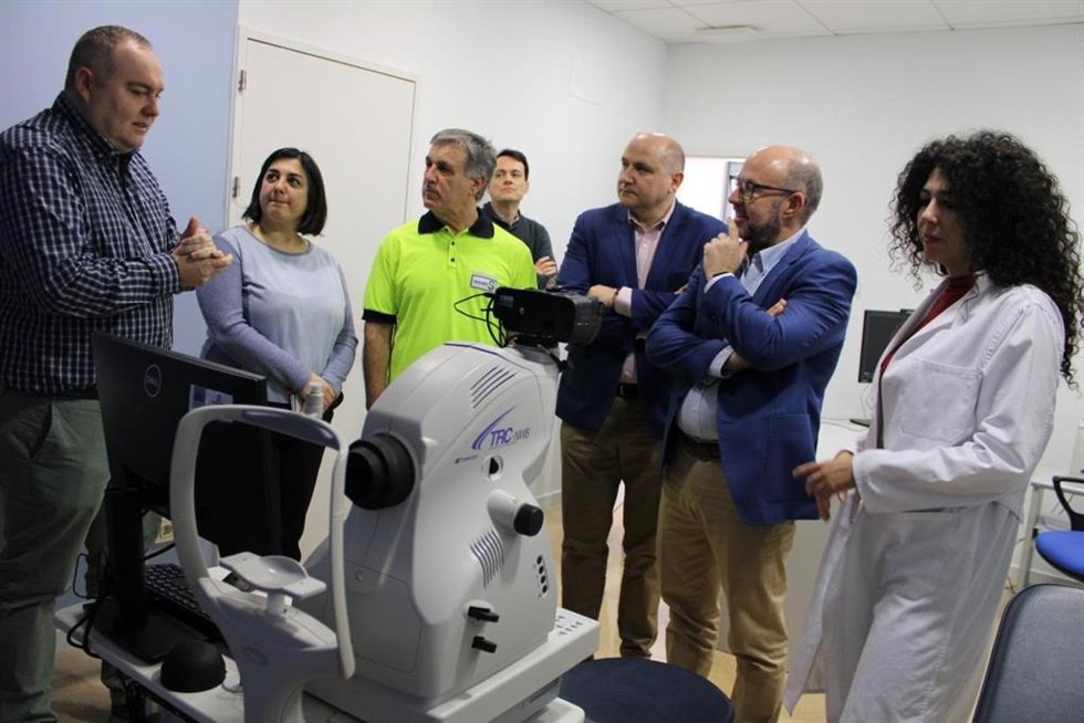 El director gerente del Sescam, Alberto Jara, ha visitado el Centro de Salud de Almagro (Ciudad Real).
