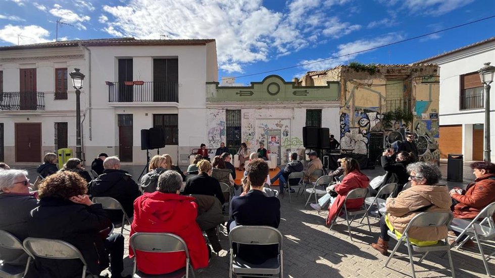 Compromís denuncia en Patraix la incapacidad de Catalá para resolver la crisis de la vivienda en Valncia