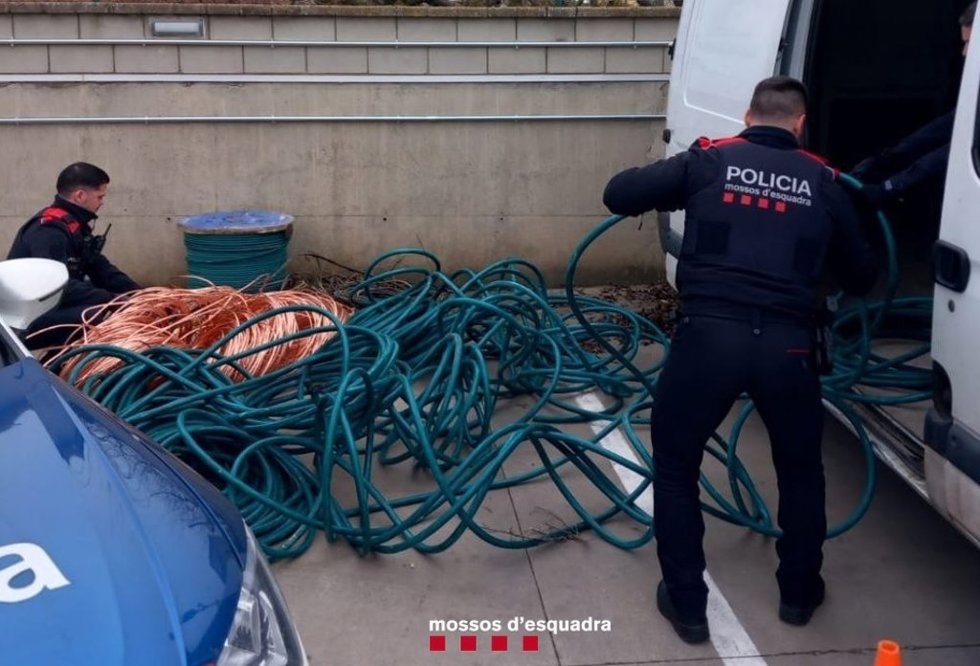 Los Mossos detienen a seis personas en Cervera (Lleida) por robo de cobre
