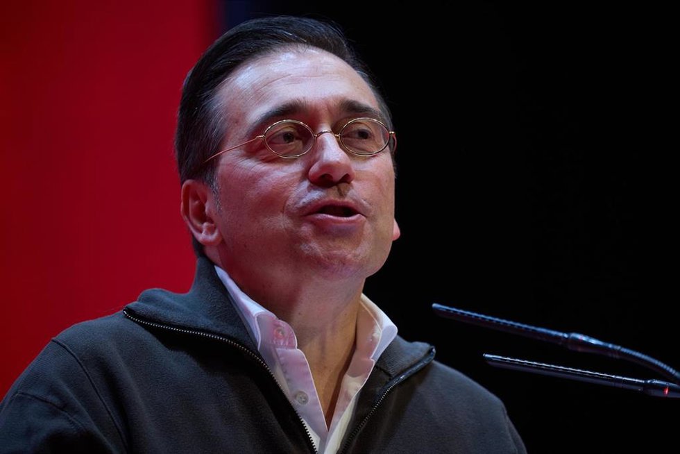 El ministro de Asuntos Exteriores, Unión Europea y Cooperación, José Manuel Albares, interviene durante el 15 Congreso Regional del PSOE-M, en la Universidad Carlos III, a 1 de febrero de 2025, en Leganés, Madrid (España). El PSOE-M celebra hoy y mañan