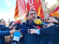 Ros (UGT) advierte que abandonarán el diálogo social si no se prosigue con las mejoras sociales