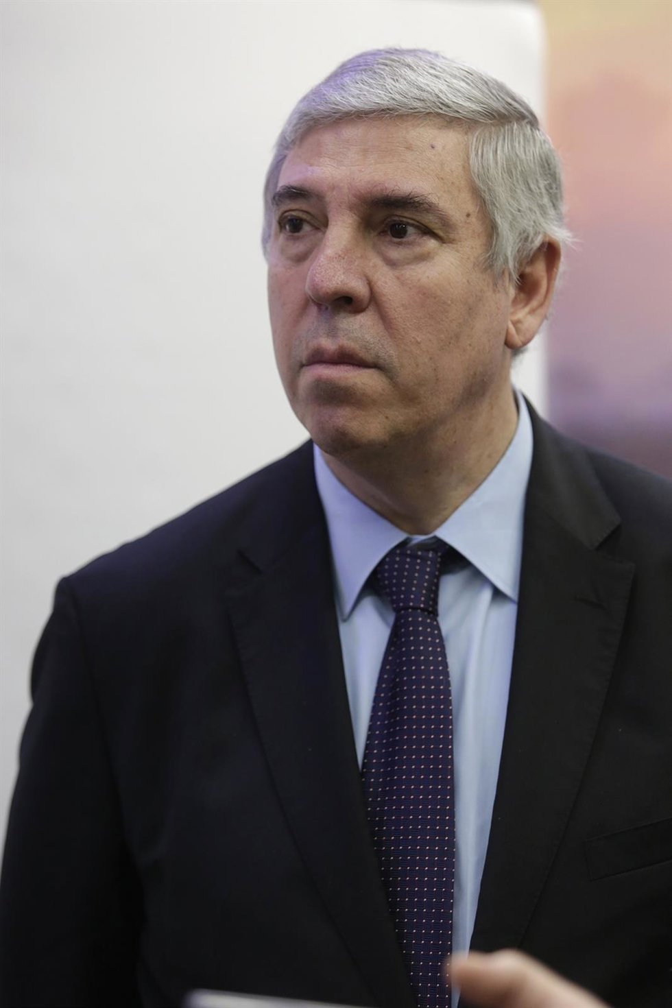 Archivo - El consejero delegado de Indra, José Vicente de los Mozos