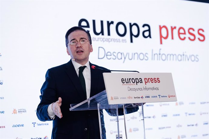 El ministro de Asuntos Exteriores, Unión Europea y Cooperación, José Manuel Albares, durante un Desayuno Informativo de Europa Press, en Rosewood Villa Magna, a 3 de febrero de 2025, en Madrid (España).