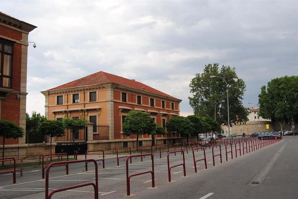 Archivo -   Edificios de Comandancia en Logroño