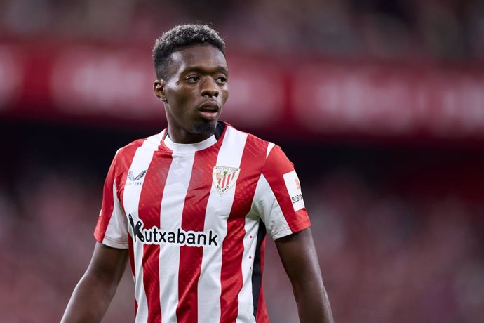 Archivo - Alvaro Djalo of Athletic Club looks on during the LaLiga EA Sports match between Athletic Club and Atletico de Madrid at San Mames on August 31, 2024, in Bilbao, Spain.