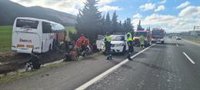 Permanecen ingresados dos heridos tras el accidente de autobús de la línea Pamplona-Zaragoza