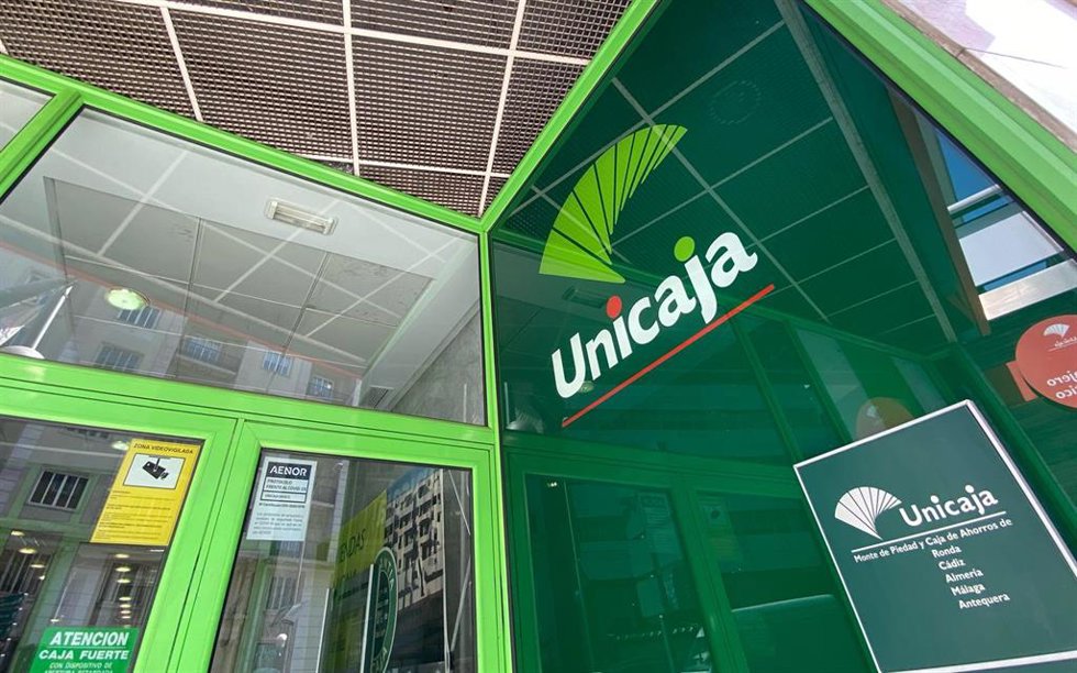 Archivo - Oficina de Unicaja