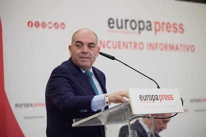 El  vicepresidente de la CEOE y presidente de ATA, Lorenzo Amor, interviene durante un Encuentro Informativo de Europa Press en el Hotel InterContinental Madrid, a 4 de febrero de 2025, en Madrid (España)