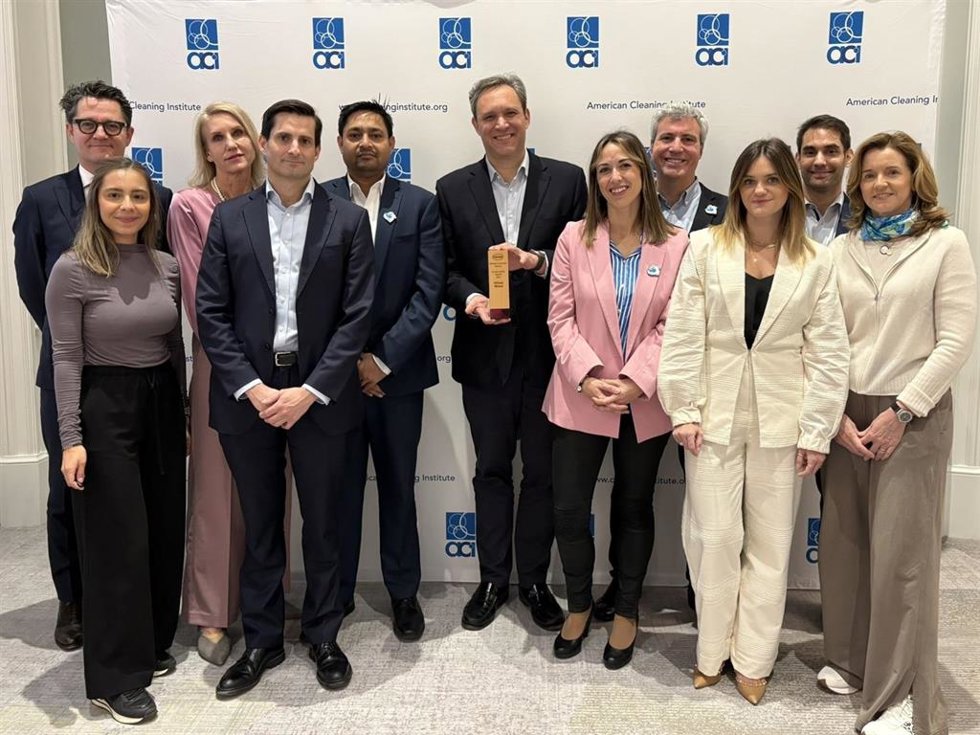 Moeve recibe el premio de Henkel al proveedor por su contribución a las materias primas renovables