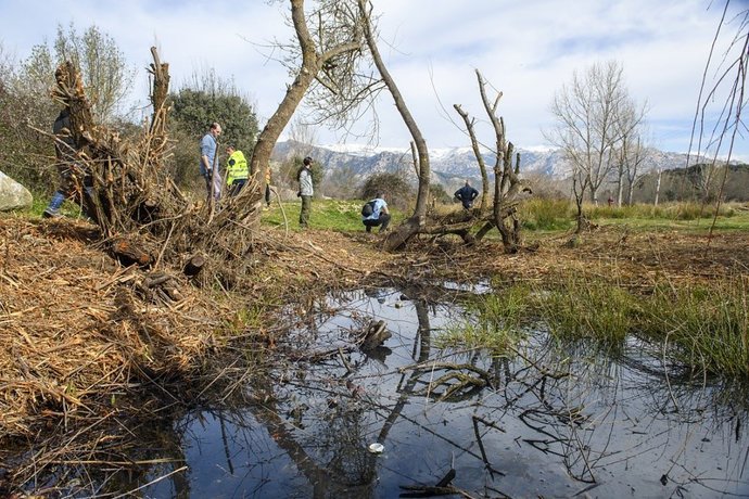 LIBERA convoca la 8ª edición de '1m2 por los ríos, lagos y embalses' para analizar la basuraleza en entornos fluviales