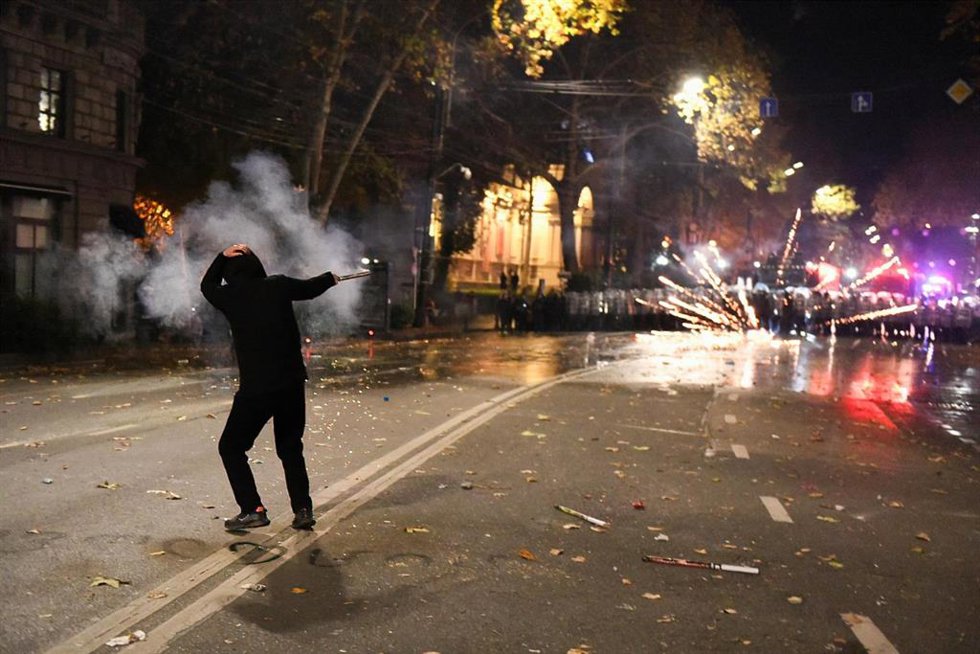 Archivo - Protestas postelectorales en Georgia.