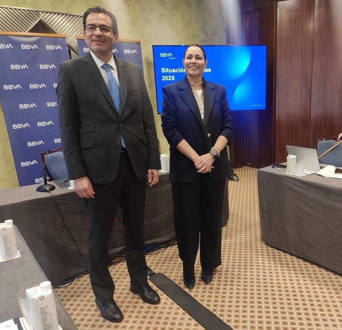 Miguel Cardoso y Guadalupe Hernández