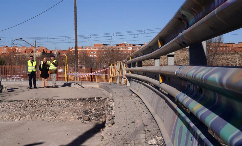 Obras para la conexión peatonal desde Entrevías hasta el polígono de Vallecas a través del camino del Pozo del Tío Raimundo