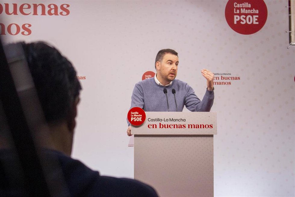 El portavoz de Empleo del PSOE de C-LM, Antonio Sánchez Requena.