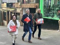 Zuloaga cree que "en pocas cabezas cabe" cambiar un proyecto que gana por otro que no