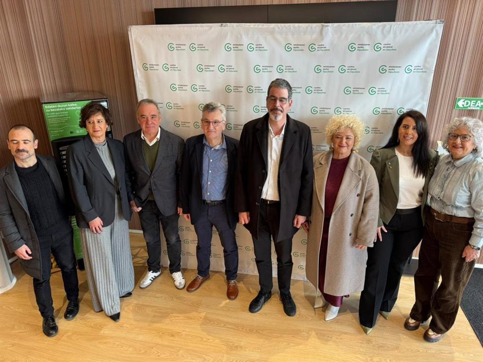 Inauguración del nuevo espacio de Contra el Cáncer en Gipuzkoa.