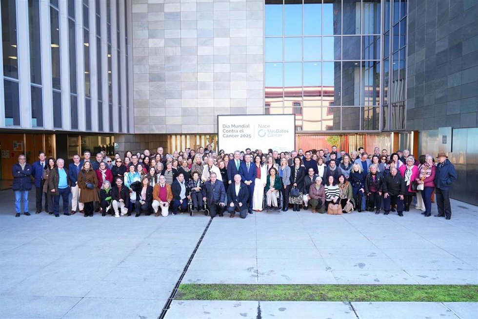 La diputación acoge el acto conmemorativo de la la delegación de Sevilla de la Asociación Española Contra el Cáncer (AECC).
