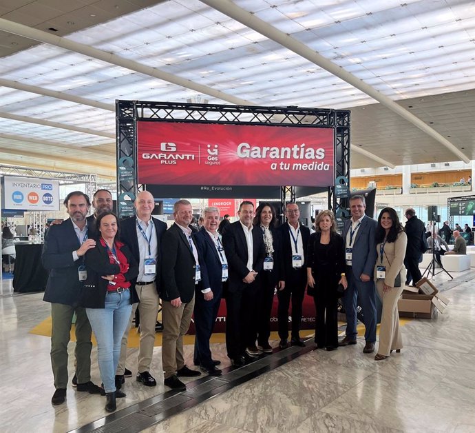 El equipo de GarantiPLUS con Marta Blázquez