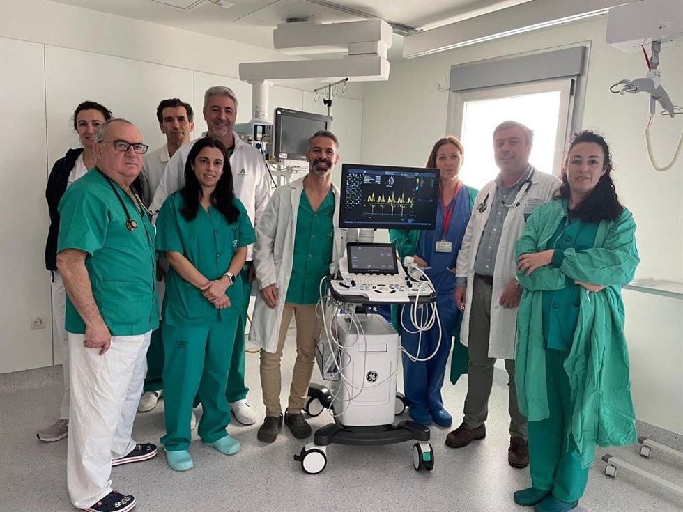 Equipo de la UCI del Hospital de Jerez de la Frontera (Cádiz).