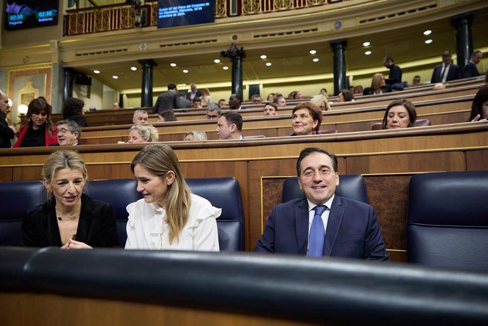 Archivo - La vicepresidenta segunda y ministra de Trabajo, Yolanda Díaz; la vicepresidente tercera y ministra de Transición Ecológica, Sara Aagesen y el ministro de Asuntos Exteriores, Unión Europea y Cooperación, José Manuel Albares.