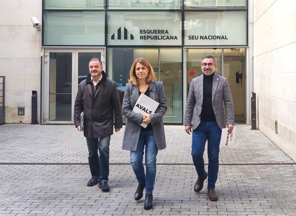 Archivo - La que fue candidata de 'Foc Nou' a liderar ERC, Helena Sol, y el candidato que aspiraba a la secretaría general, Alfred Bosch