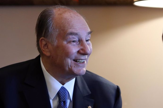 Archivo - July 9, 2018 - Lisbon, Portugal - Prince Karim Aga Khan IV smiles to Portugal's President Marcelo Rebelo de Sousa during an official visit at the Belem Palace in Lisbon, Portugal, on July 9, 2018. Prince Karim Aga Khan IV, will be in Lisbon unti