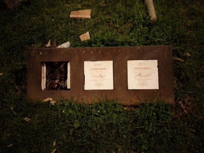 Compromís condemna un "atac" contra l'escultura en record de les víctimes de l'Holocaust a Almassora