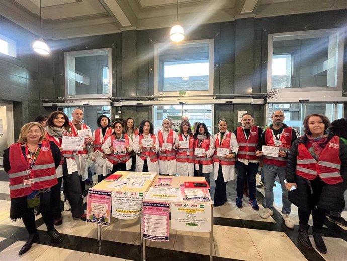 Encierro en el Hospital Virgen de las Nieves de Granada para exigir al SAS el cumplimiento de los acuerdos en sanidad pública
