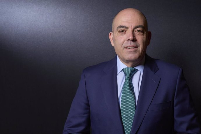 El presidente de ATA, Lorenzo Amor, posa para Europa Press. 