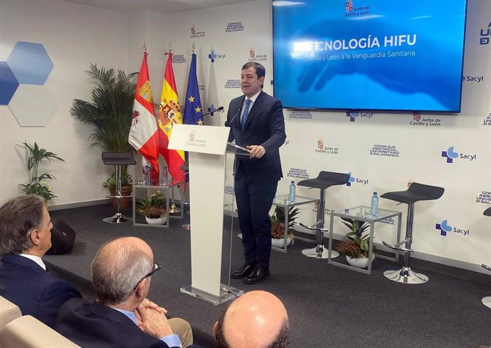 Sacyl incorpora "con éxito" la técnica HIFU, que elimina hasta el 80% de los temblores en los pacientes con Parkinson
