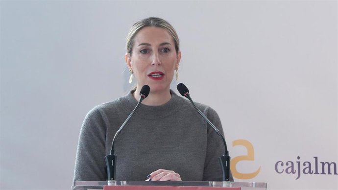 La presidenta de la Junta de Extremadura, María Guardiola, protagoniza el Foro HOY