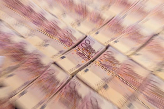 Archivo - Imagen de billetes de 500 euros