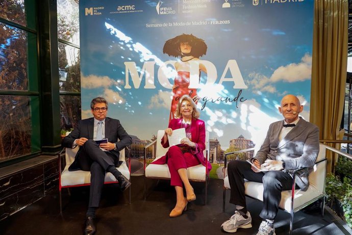 La delegada del área de gobierno de Economía, Innovación y Hacienda del Ayuntamiento de Madrid, Engracia Hidalgo,  el presidente de ACME, Modesto Lomba, y el vicepresidente ejecutivo de Ifema Madrid, Daniel Martínez, durante la presentación