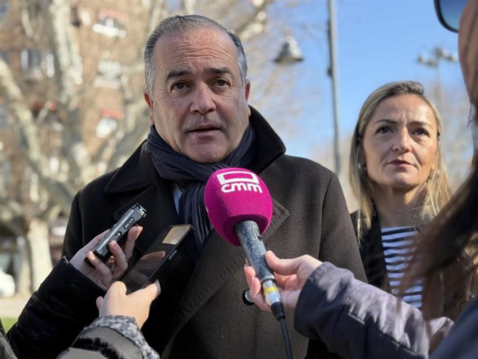 El alcalde de Talavera, José Julián Gregorio.