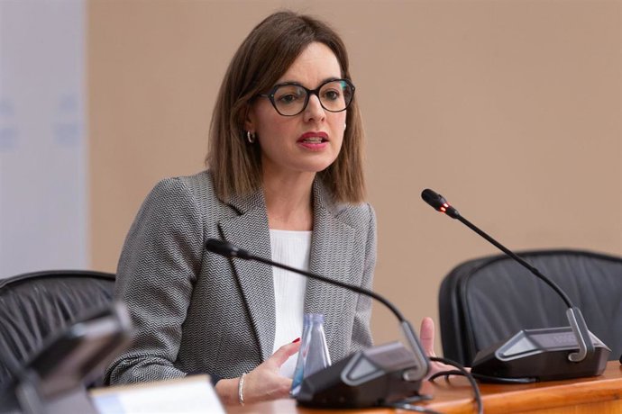 A directora xeral de Mobilidade, Judit Fontenla, en comisión