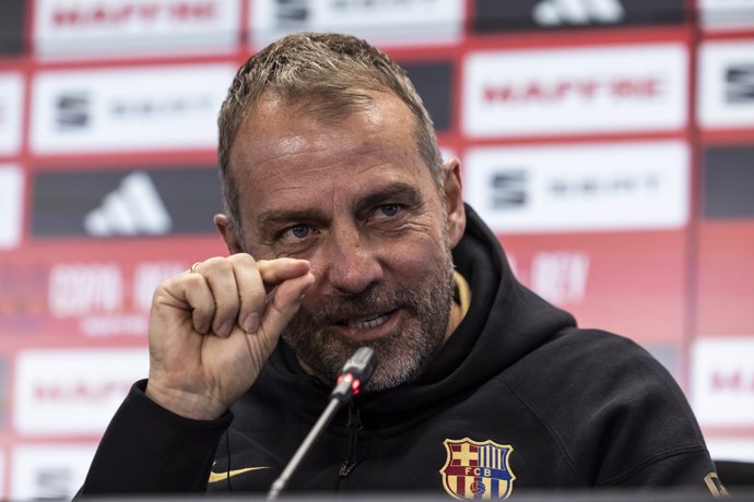 El entrenador del FC Barcelona, Hansi Flick, en rueda de prensa previa al partido contra el Valencia CF en la Copa del Rey