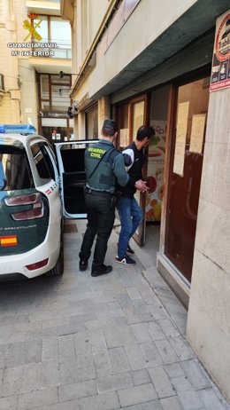 El detenido por agredir a otro con un cuchillo en un bar de Artà.