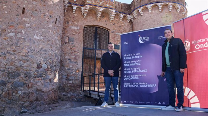 Presentació de la segona edició d'Íntims al Castell