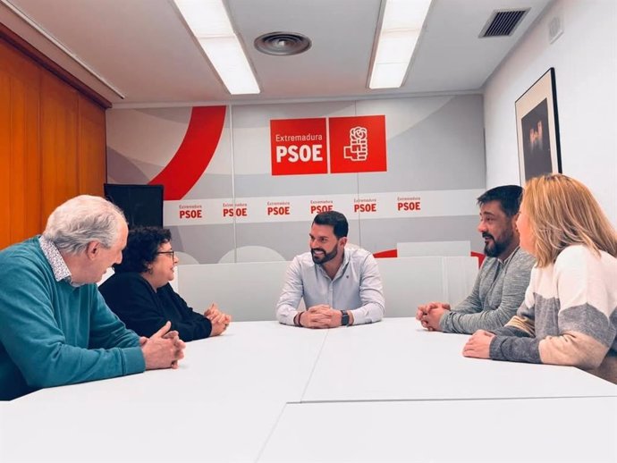 Álvaro Sánchez Cotrina anuncia su precandidatura para la Secretaría General del PSOE en la provincia de Cáceres
