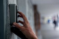 MM alerta que el Plan Reside "destruirá barrios y comercios" y exige cerrar primero las viviendas turísticas ilegales