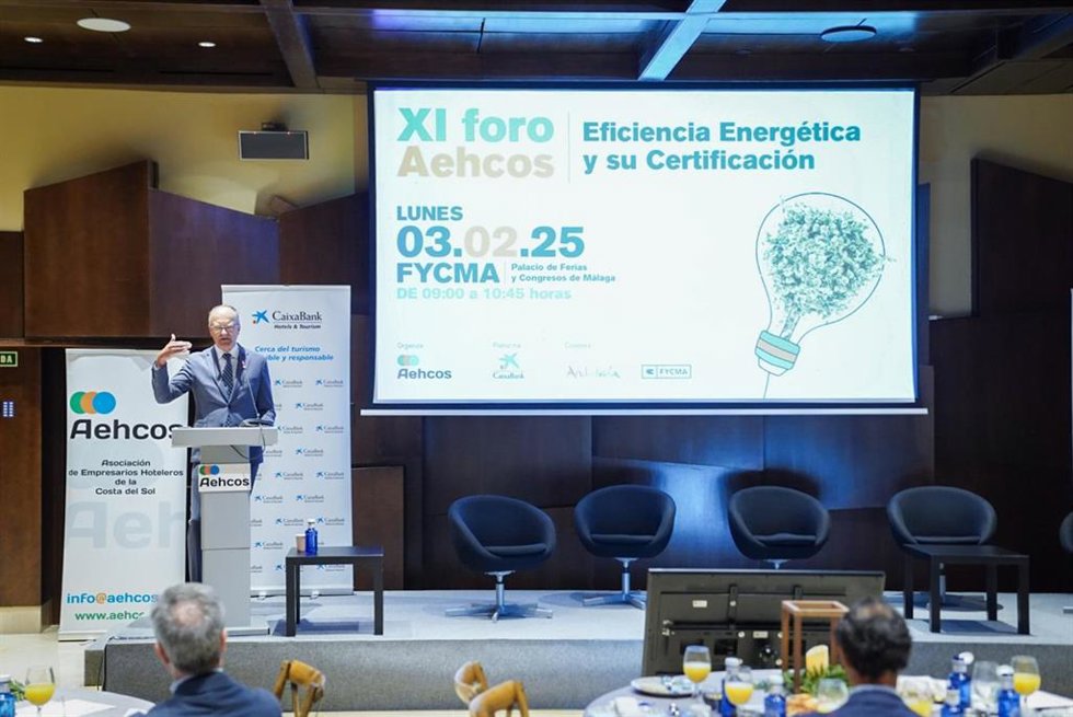 Celebración del XI Foro Aehcos-CaixaBank: Eficiencia energética y certificaciones en el marco del Salón H&T.